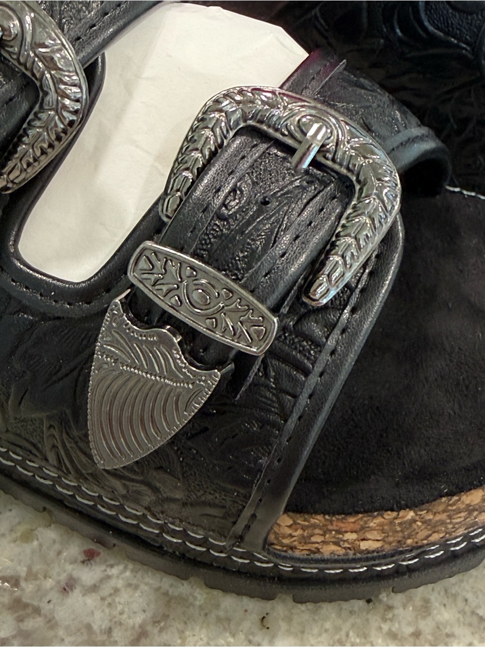 Gorgeous Western Tooled Sandal by Not Rated "NEW" - Picture 7 of 9